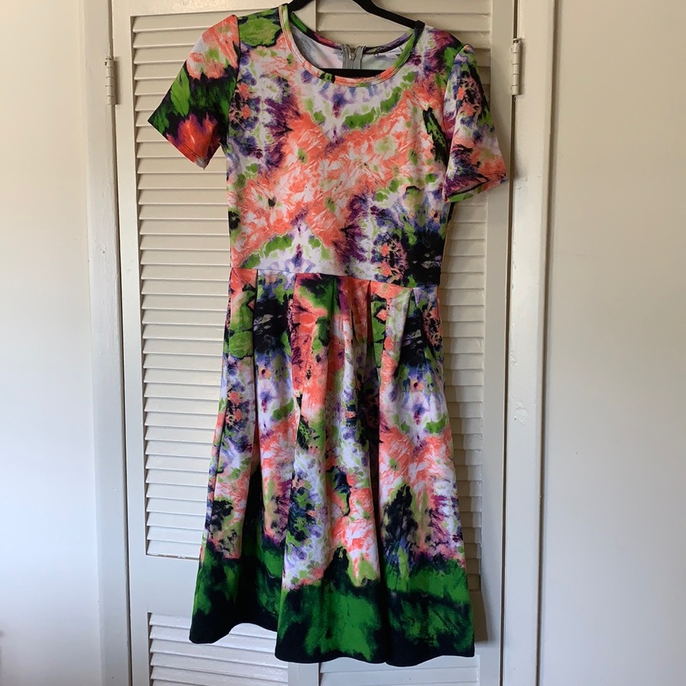 LuLaRoe Amelia Dress- Large